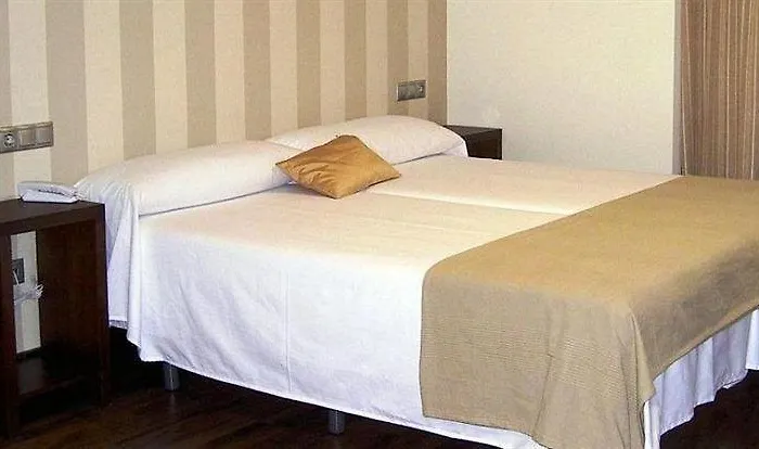 Hotel Carpe Diem Y 2*