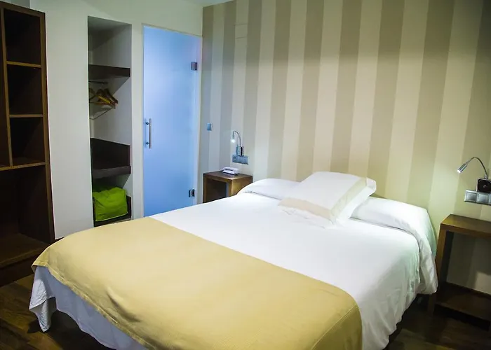 Carpe Diem Y فندق 2*